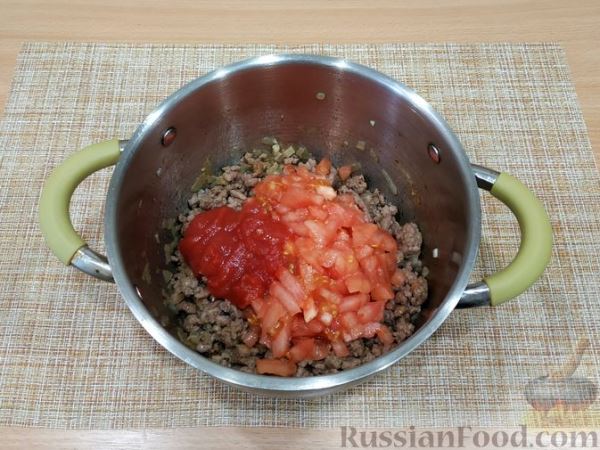 Чечевичный суп с фаршем и овощами