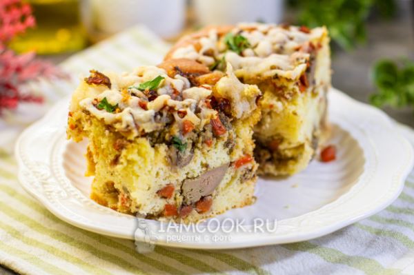 Печеночный пирог с морковью и луком