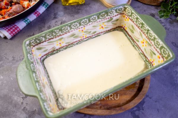 Печеночный пирог с морковью и луком