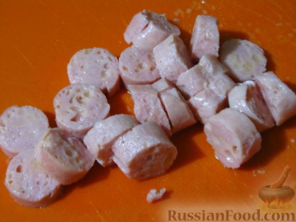 Сырный суп с курицей, сосисками и рисом