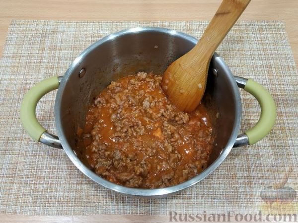 Чечевичный суп с фаршем и овощами